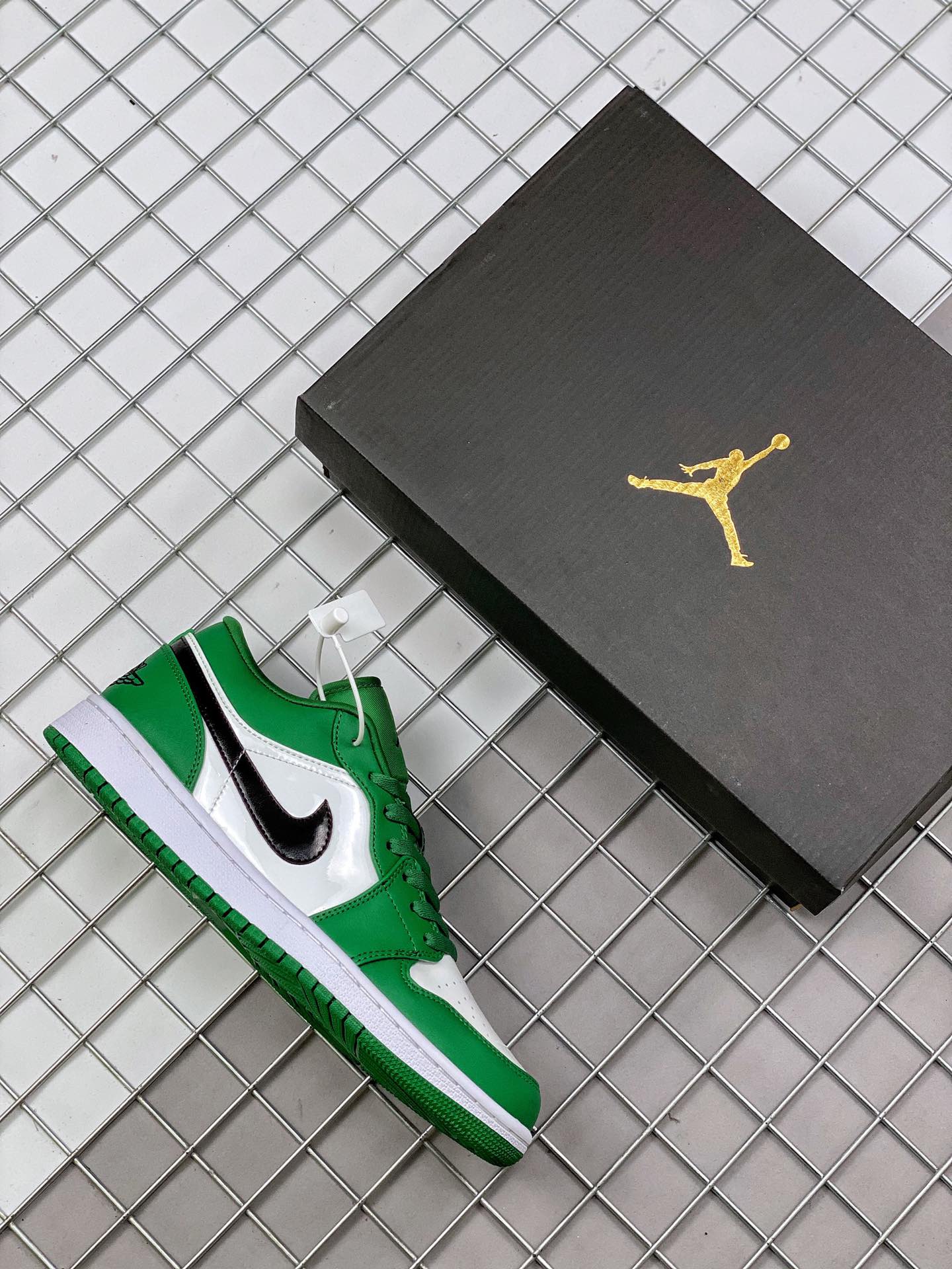 Jordan/Air Jordan [Real Mark] aj1 AJ1 Jordan 1 Generation Joe 1 Low Gang Series Air Jordan 1 Low PSG item number: CN8608 002 Joe 1 Low Gang Dior joint name 36-459